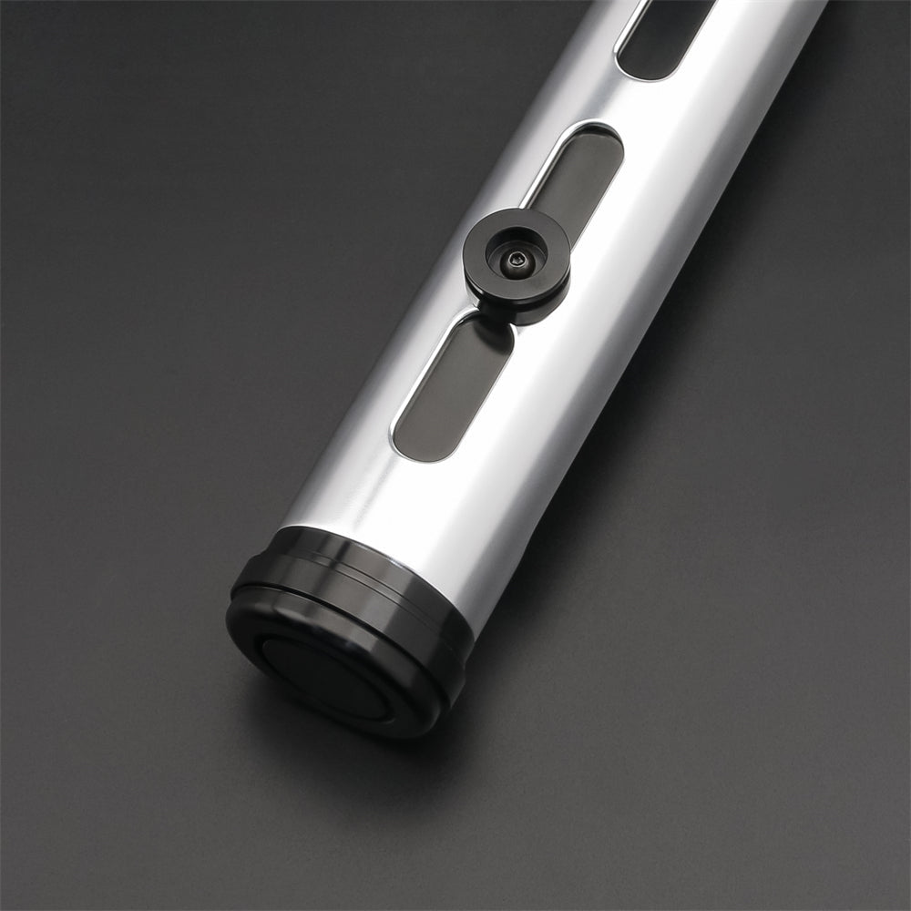 Qui-Gon Jinn lightsaber supplier image 9