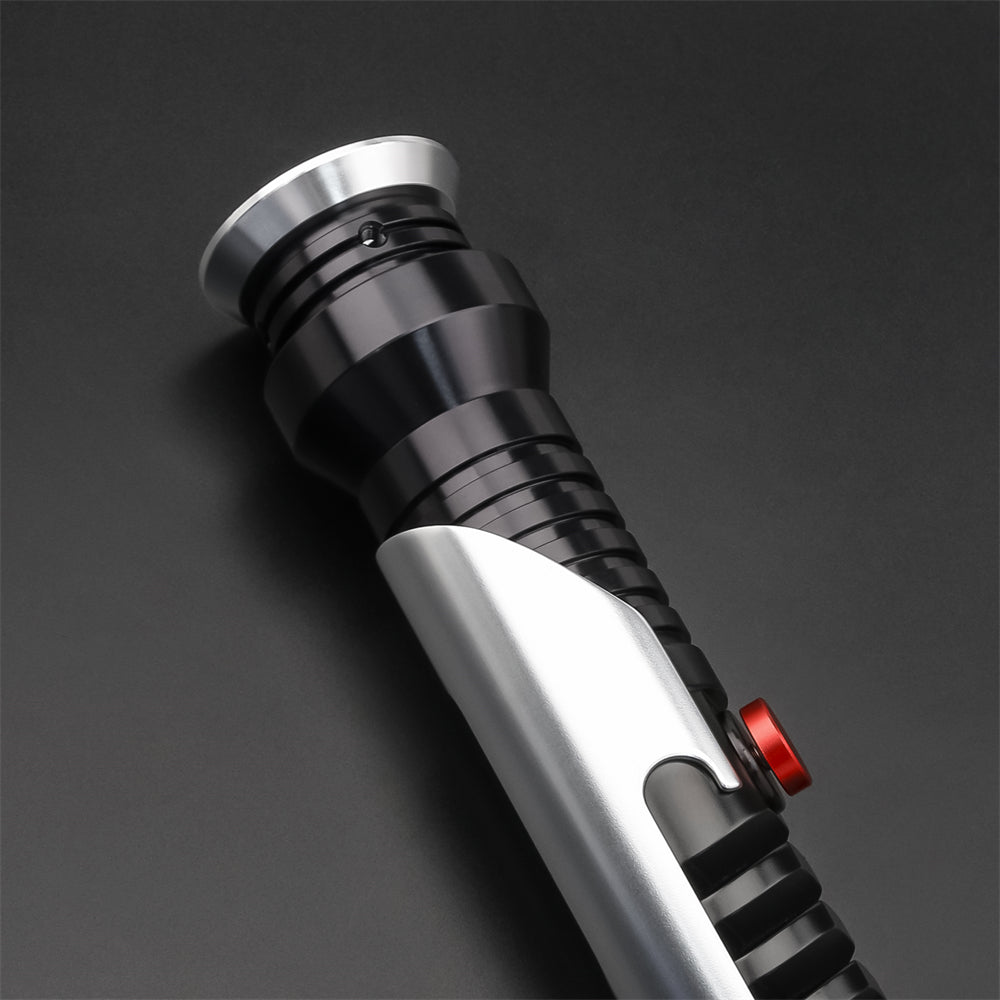Qui-Gon Jinn lightsaber supplier image 16